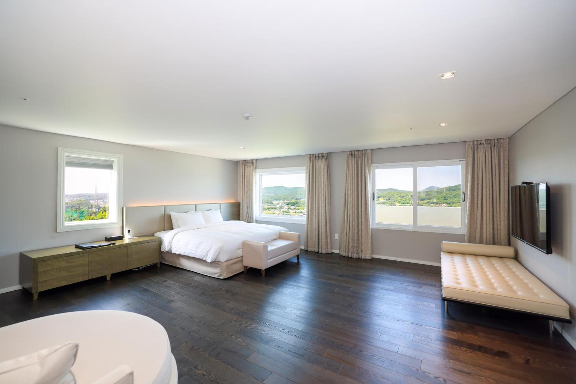 La Vie Dor Hotel And Resort, Trademark Collection By Wyndham Hwaseong Exterior foto